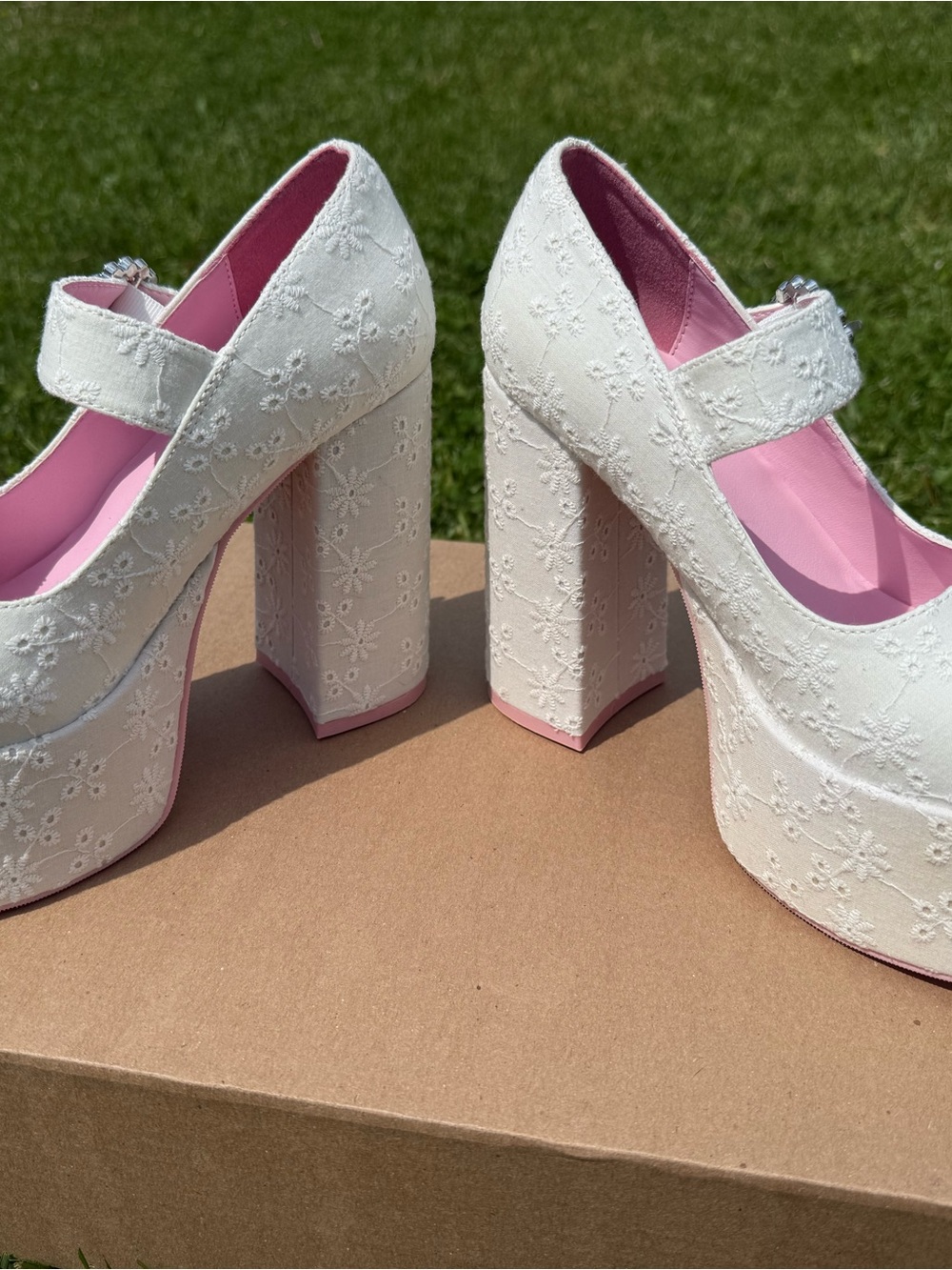 Sugar Thrillz White Lace Platform Mary Jane Heels with Rhinestone Buckle - Picture 2 of 7